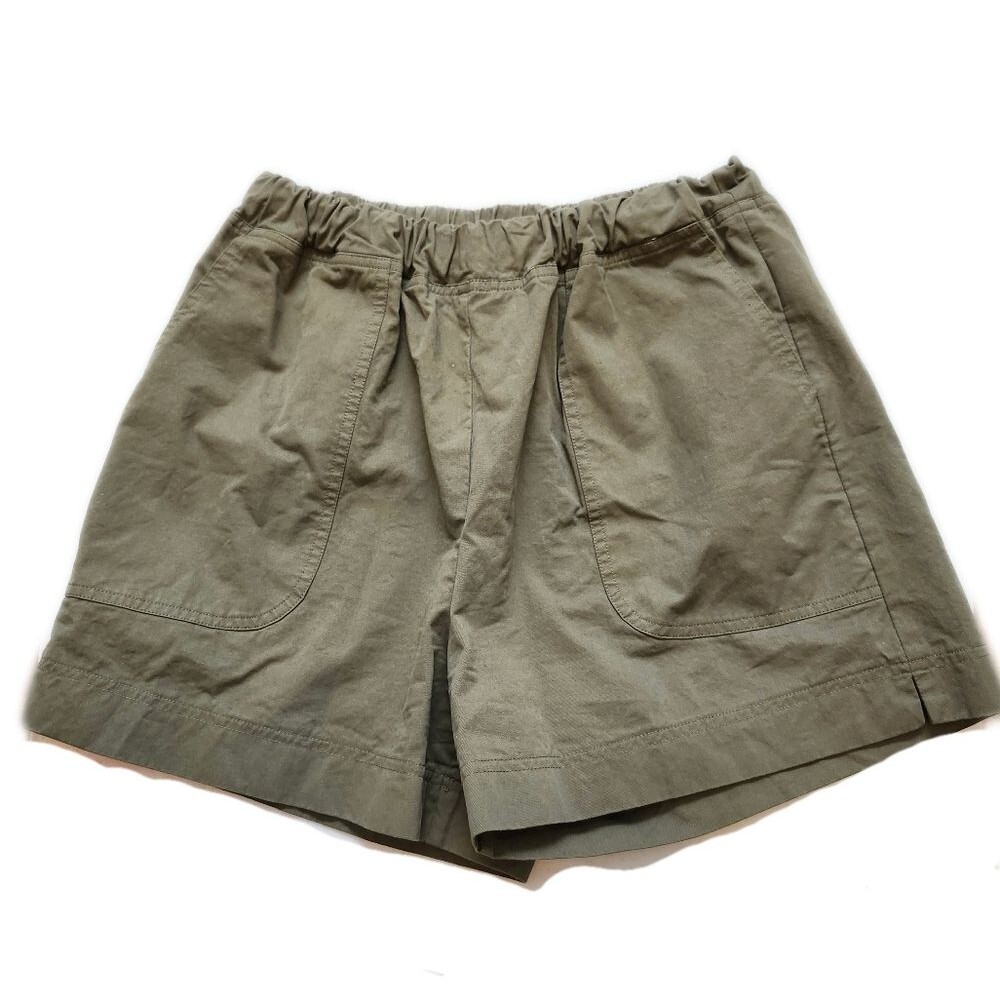 Olive green 100% cotton shorts, elastic waistband, pockets, Large